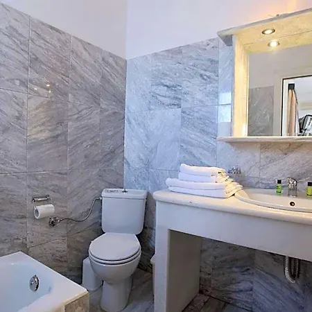 Hotel Maganos 4*